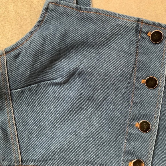 NWT Denim Crop top with adjustable drawstring in size L - Picture 14 of 16